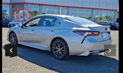 تۆیۆتا کامری